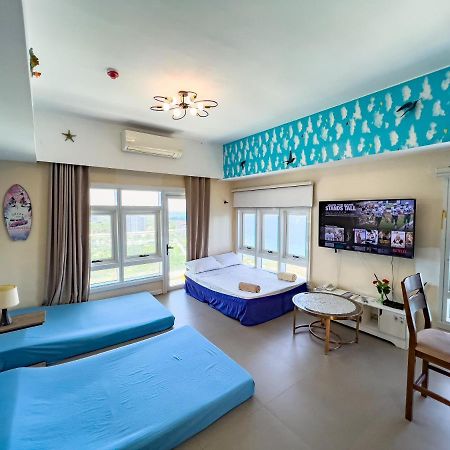 1Br Oceanfront At Arterra, Fast Wifi, Nflix, Kitchen Villa Lapu-Lapu City Bagian luar foto